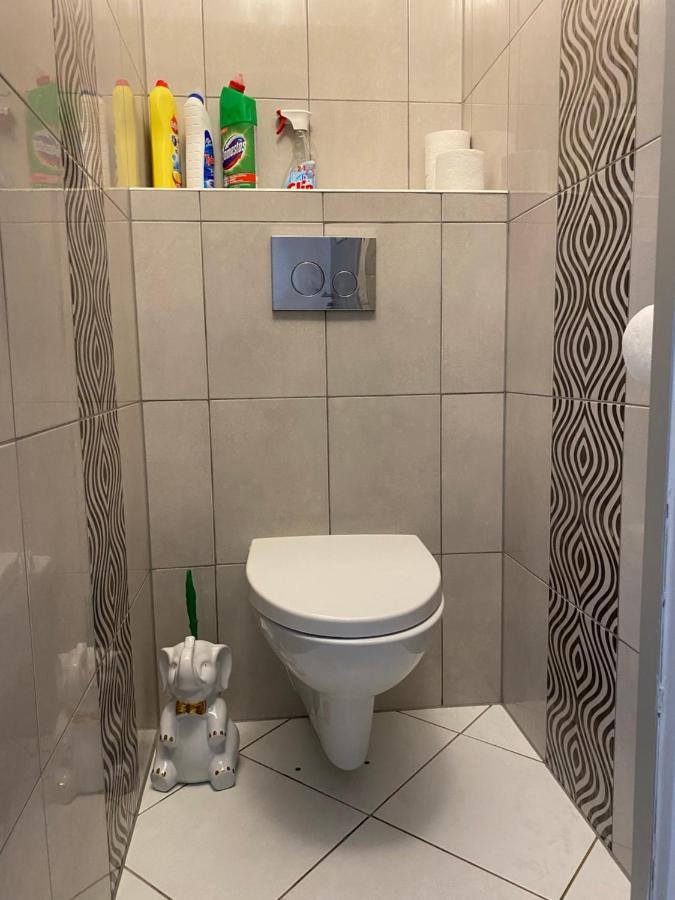 Mieszkanie Przy Parku Swinoujscie Bagian luar foto