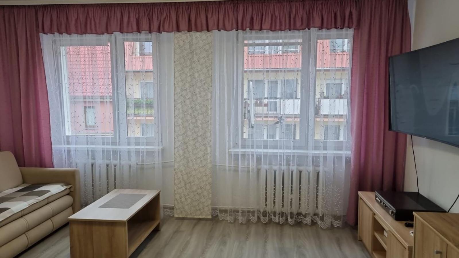 Mieszkanie Przy Parku Swinoujscie Bagian luar foto