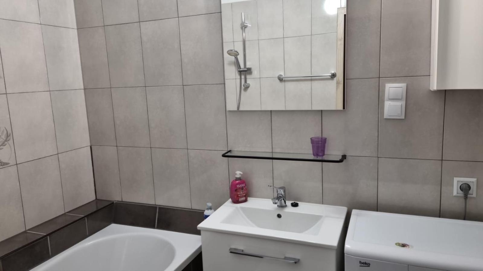 Mieszkanie Przy Parku Swinoujscie Bagian luar foto